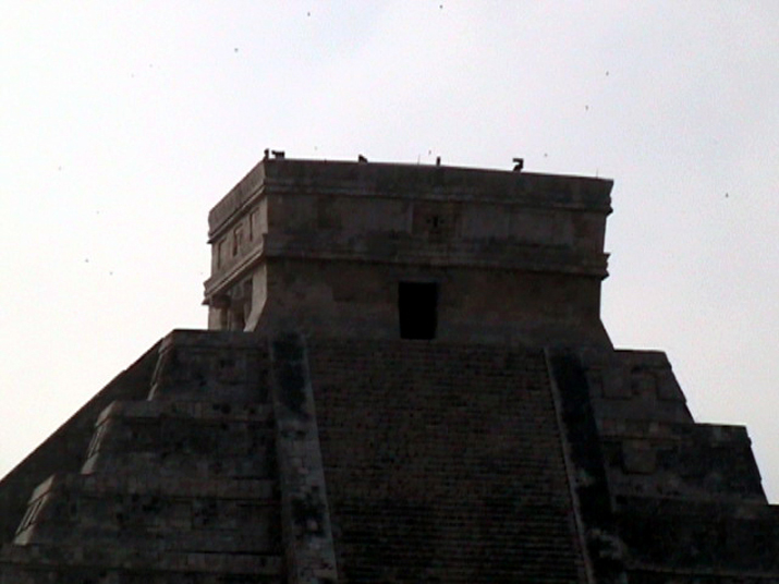0704 chichen itza 028.jpg